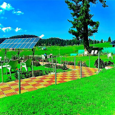 Pine View Resort Гульмарг Екстер'єр фото