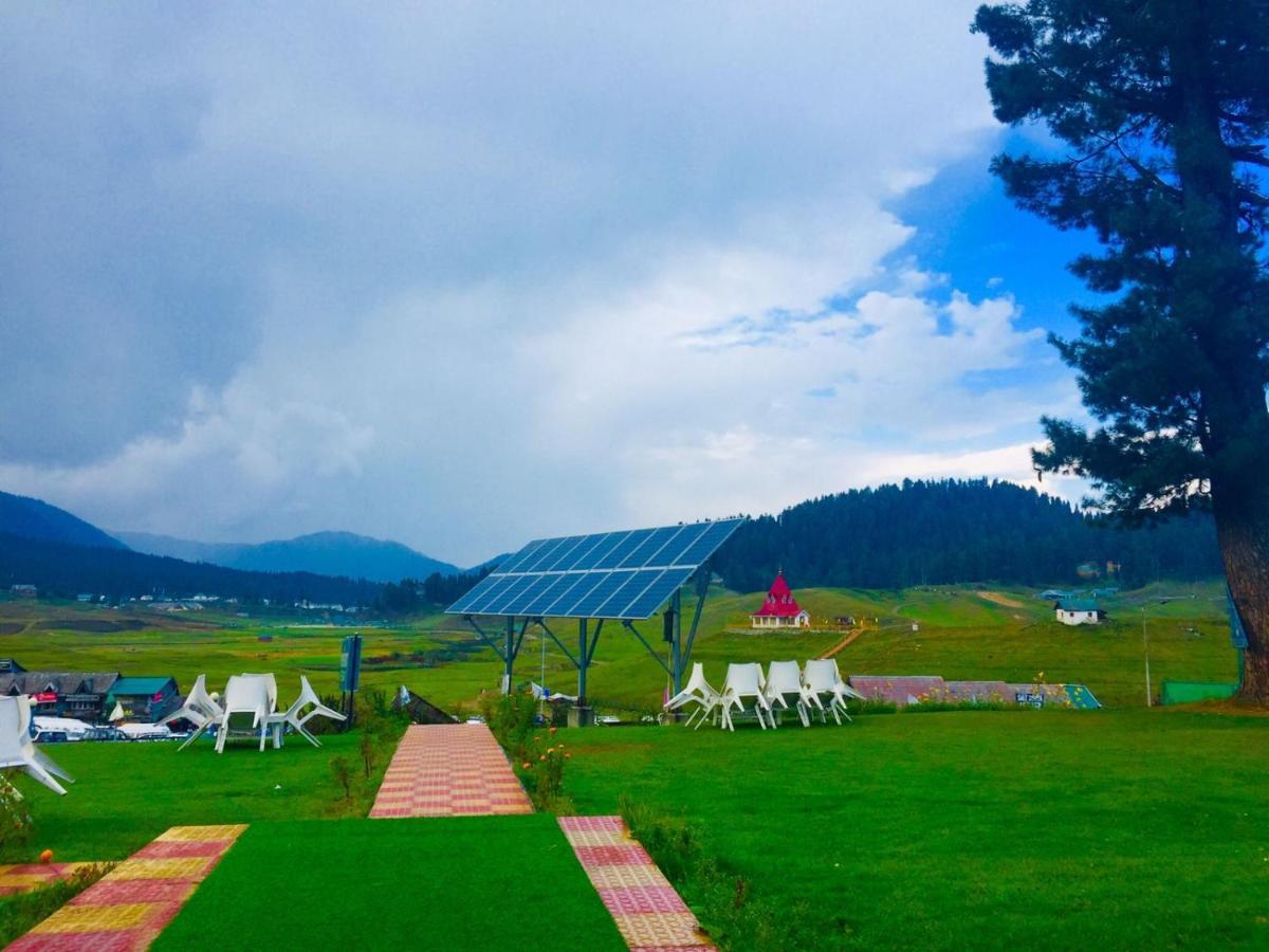 Pine View Resort Гульмарг Екстер'єр фото