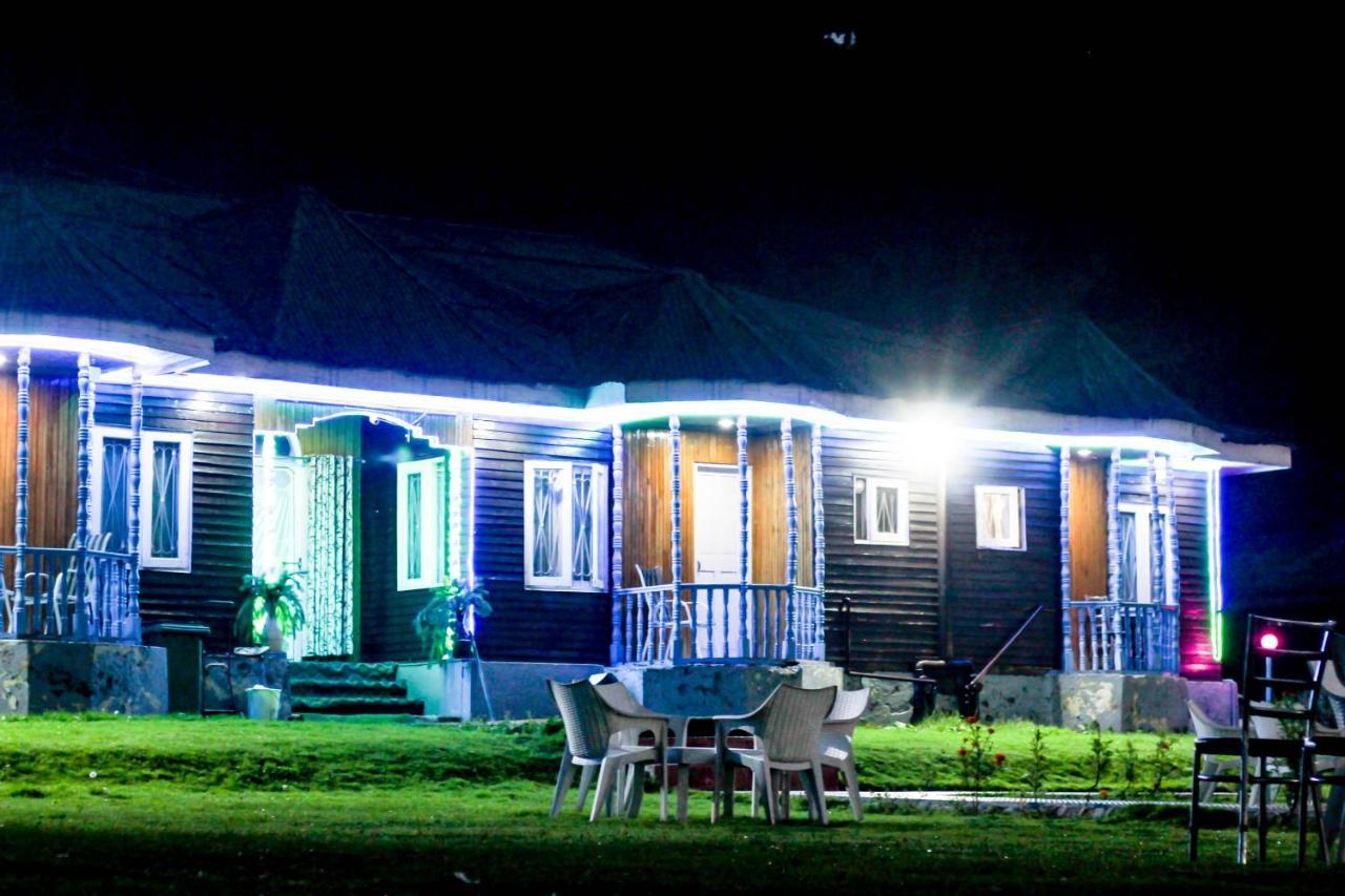 Pine View Resort Гульмарг Екстер'єр фото