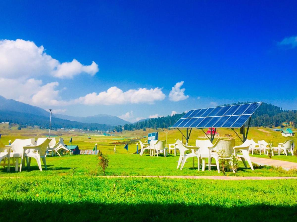 Pine View Resort Гульмарг Екстер'єр фото