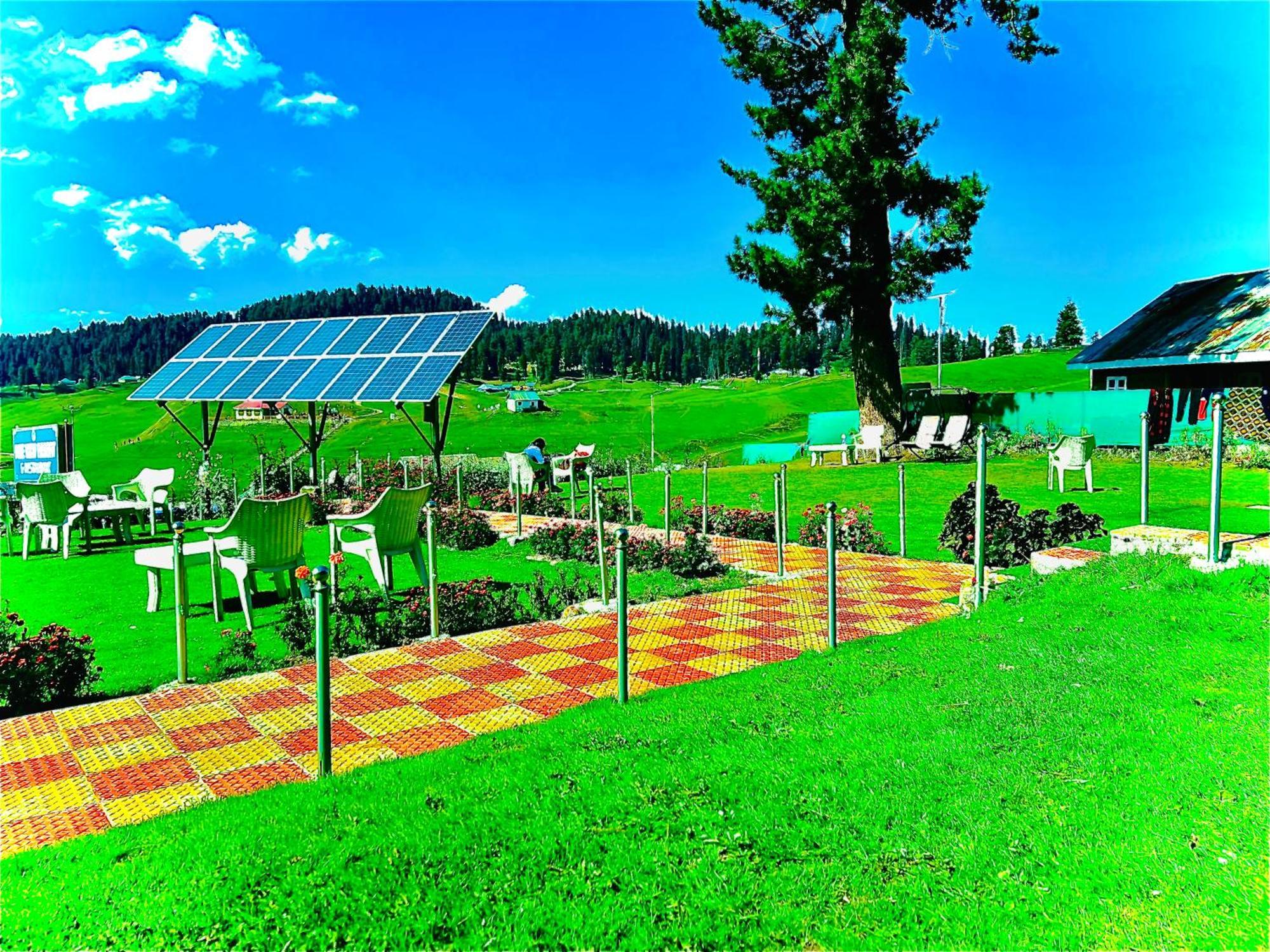 Pine View Resort Гульмарг Екстер'єр фото